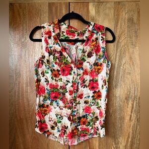Floral Button Down Sleeveless Women's Top
